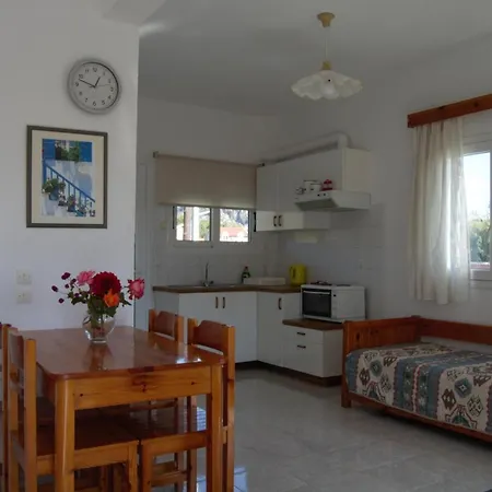 Odyssia Apartamento *